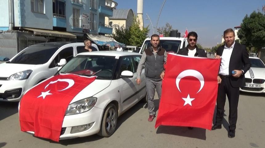 Muş&rsquo;tan &lsquo;Barış Pınarı Harekatı&rsquo;na kortejli destek