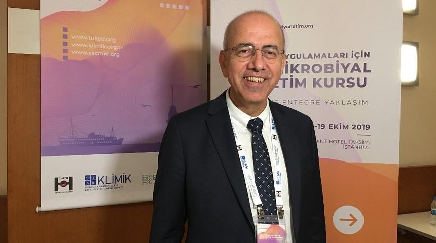 Prof.Dr. &Ouml;nder Erg&ouml;n&uuml;l&rsquo;den korkutan antibiyotik uyarısı