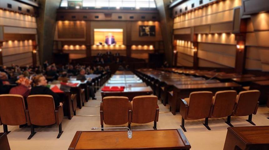 'Aykırı teklif' reddedildi! AK Parti'den dikkat çeken sözler: CHP satmak istedi