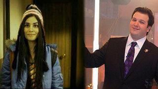 Rol arkadaşıyla aşk yaşıyor!