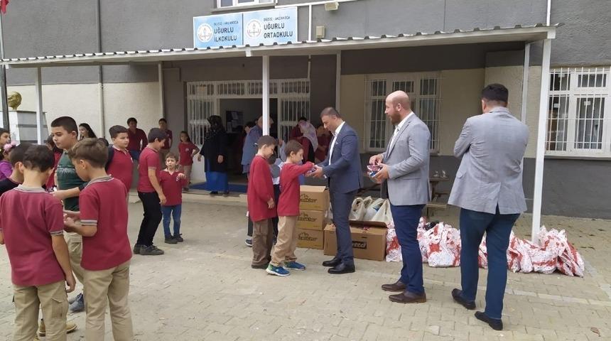 Sel felaketinde hasar g&ouml;ren okulun eksikleri giderildi