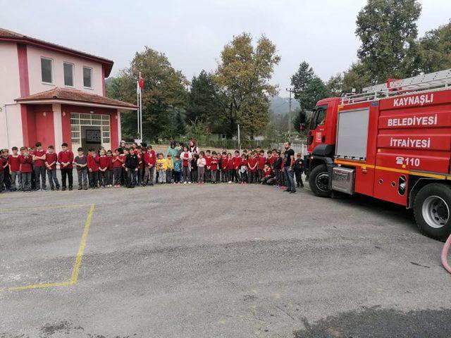 Öğrencilere yangın ve deprem tatbikatı