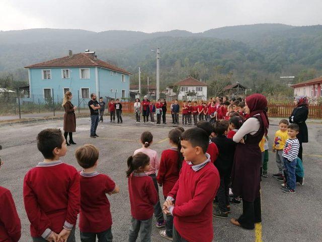 Öğrencilere yangın ve deprem tatbikatı