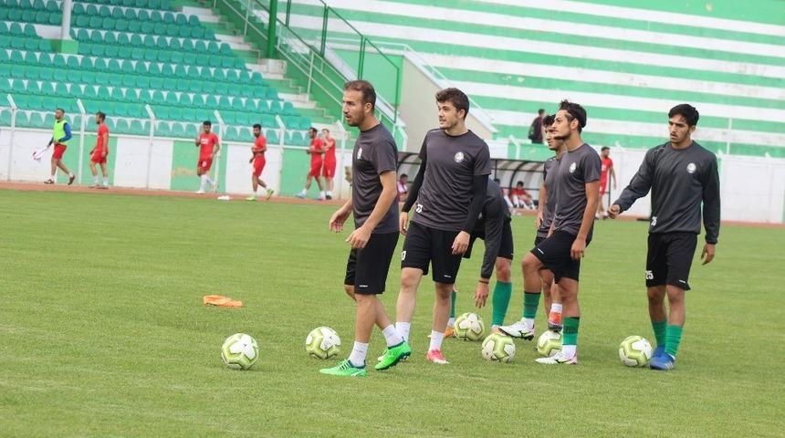 Salihli Belediyespor lideri ağırlayacak