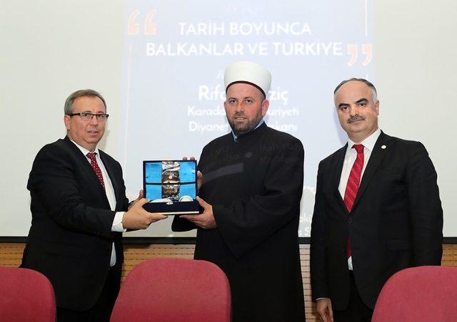 Karadağ Başmüftüsü Rifat Feyziç’ten, Trakya Üniversitesi İlahiyat Fakültesi’nde ilk ders 3
