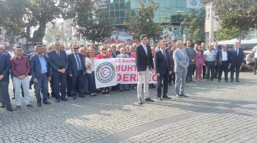 Muhtarlar G&uuml;n&uuml; Edremit&rsquo;te kutlandı