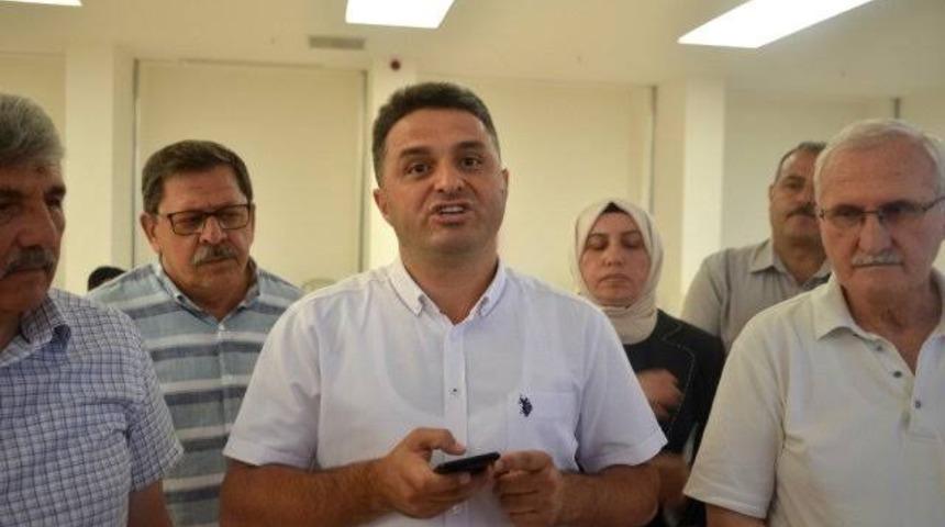 AK Parti&rsquo;den Başkan Şahin&rsquo;e &rsquo;Seyyah Başkan&rsquo; eleştirisi