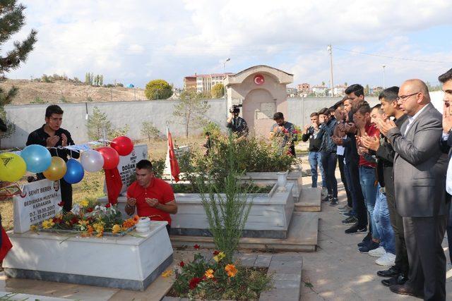 Şehit Bedirhan bebek 2 yaşında 4