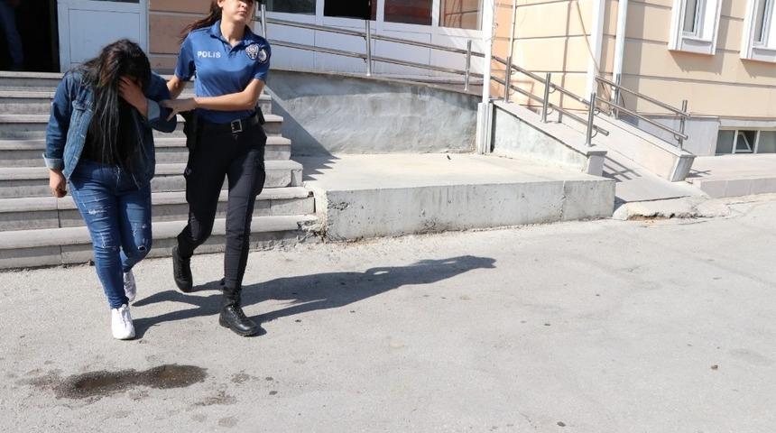 Niğde&rsquo;de masaj salonuna fuhuş operasyonu: 3 g&ouml;zaltı