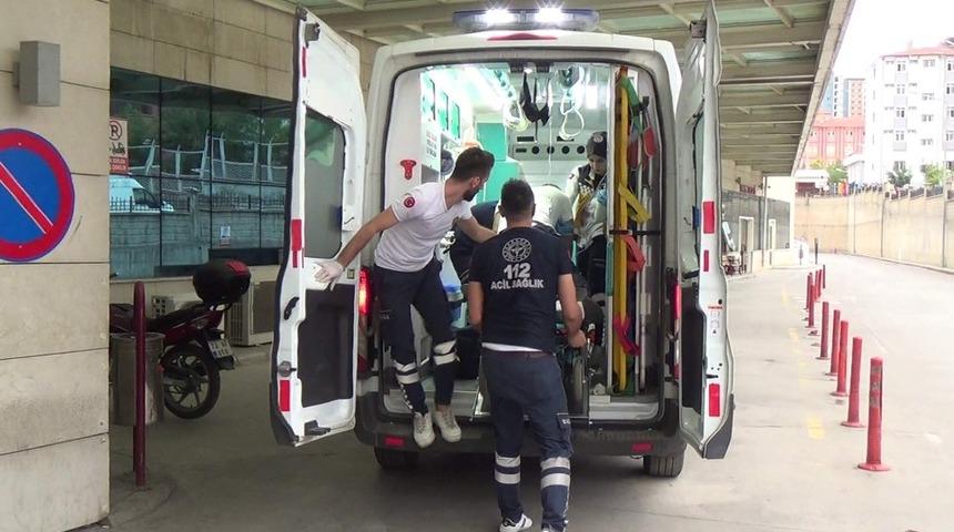 Siirt&rsquo;te yıldırım &ccedil;arpması sonucu 1 &ccedil;ocuk ağır yaralandı