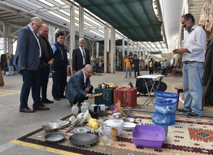 Salihli Nin Ilk Acik Oto Pazarina Ilgi Her Gecen Hafta Artiyor
