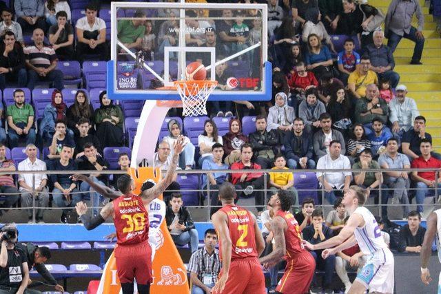 ING Bank Basketbol Süper Ligi: Afyon Belediyespor: 67 - Galatasaray Doğa Sigorta: 68