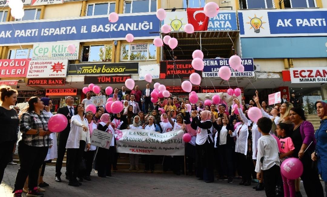 Isparta&rsquo;da Meme Kanseri Farkındalık Etkinliği d&uuml;zenlendi