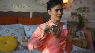 Zeynep Çamcı 'Feride' ile geliyor