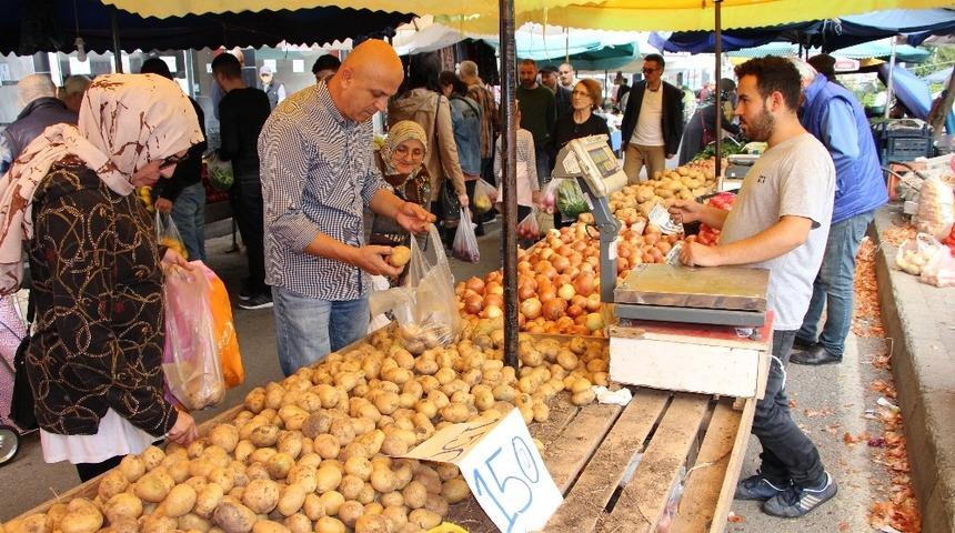 Pazarda ’tarla sonu’ ucuzluğu