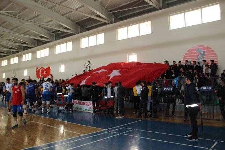 TVF Erkekler 1. Lig: Solhanspor: 3 - Hatay B. Belediye: 2 G3