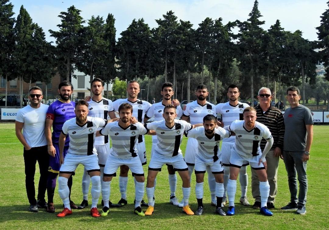 &Ccedil;eşme Belediyespor farklı galip