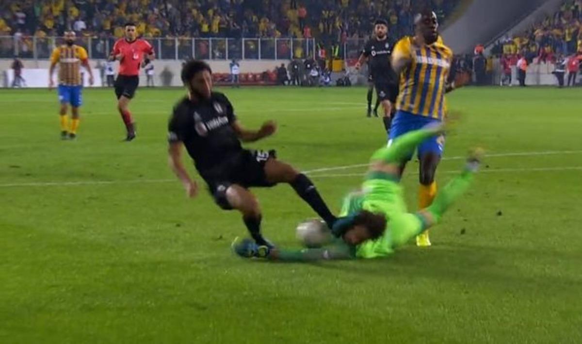 Ankarag&uuml;c&uuml;-Beşiktaş ma&ccedil;ında Elneny ile Korcan'ın pozisyonu tartışma yarattı