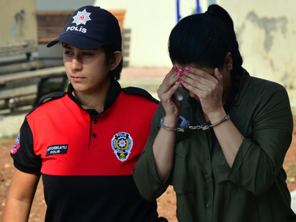 Adana'da fuhuş &ccedil;etesi &ccedil;&ouml;kertildi! 54 kişi g&ouml;zaltına alındı