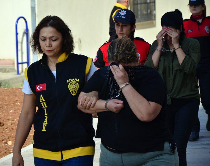Adana'da fuhuş çetesi çökertildi! 54 kişi gözaltına alındı G3