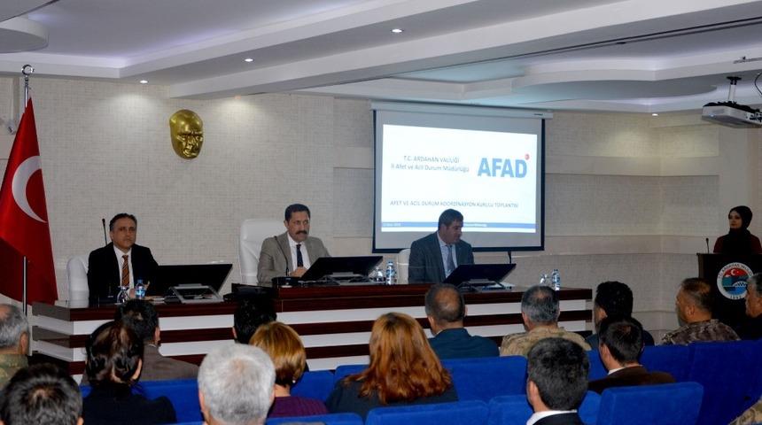 Ardahan Afet Müdahale Planı değerlendirme toplantısı düzenlendi