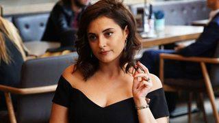 Aslıhan Gürbüz eğitim aldı; tarlaya girdi