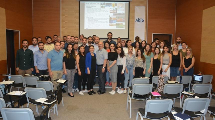 AKİB’den A’dan Z’ye Dış Ticaret Eğitimi