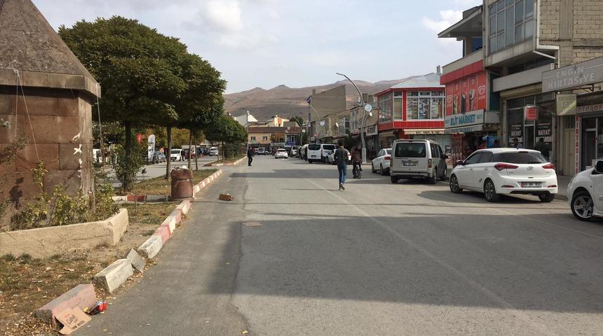 Van Muradiye'de 4 büyüklüğünde deprem