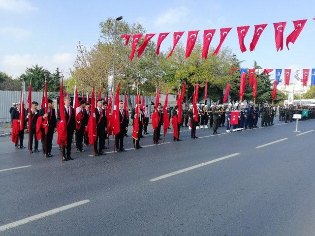 İstanbul’da Cumhuriyet Bayramı askeri tören provası