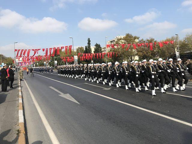 Vatan Caddesi'nde Cumhuriyet Bayramı tören provası