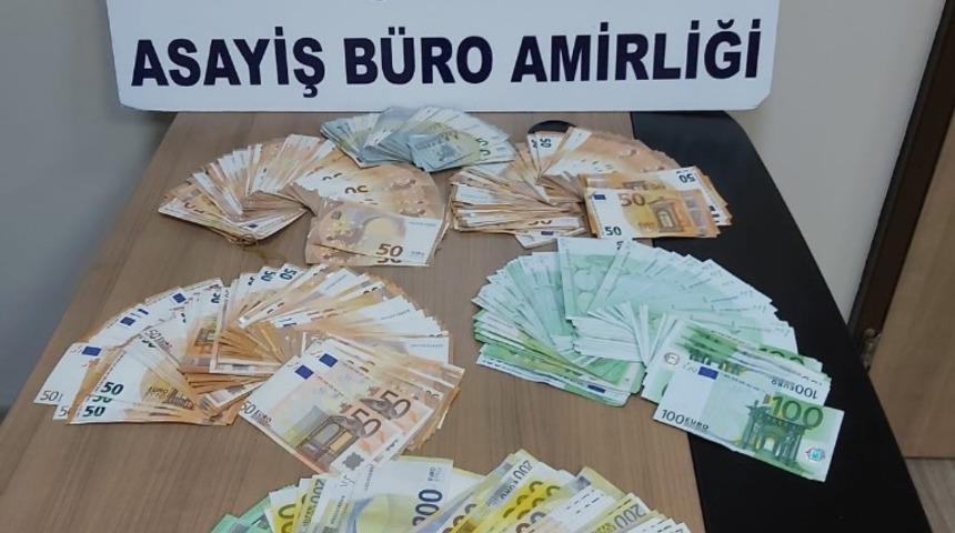 Kuşadası’nda telefon dolandırıcılığına suçüstü