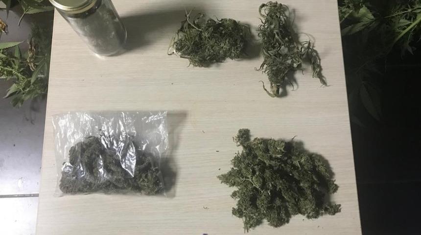 Balıkesir&rsquo;de 8 ayrı uyuşturucu operasyonu yapıldı