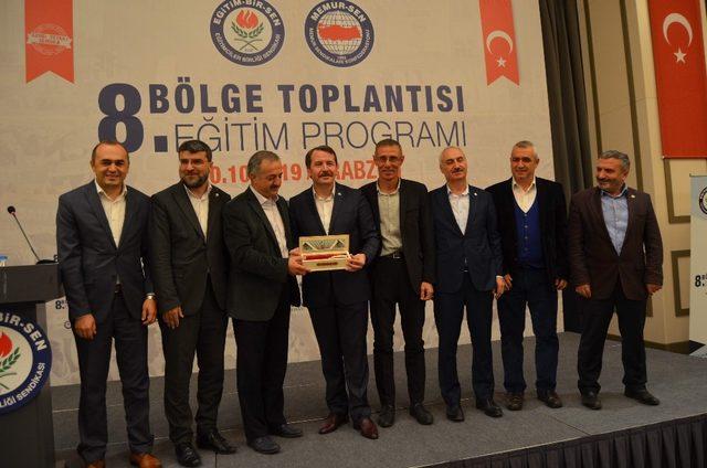 Eğitim-Bir-Sen 8. Bölge Toplantısı Trabzon’da yapıldı