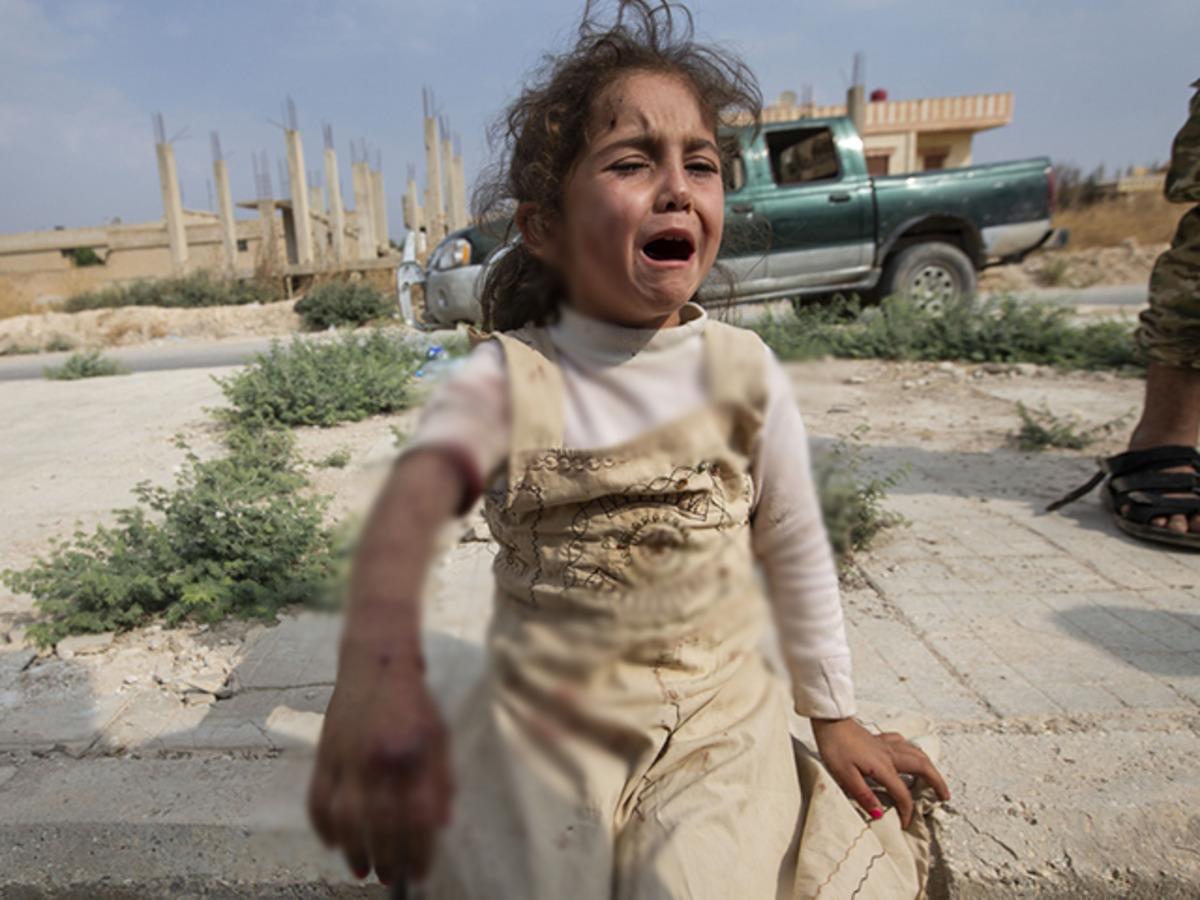 Tel Abyad'da YPG/PKK'dan hain tuzak: 1'i &ccedil;ocuk 3 kişi yaralandı