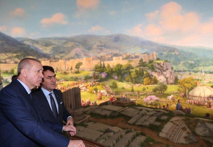 Yüzbinler Fetih Müzesi’ne akın etti G5