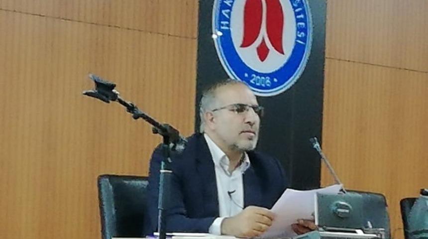 İreç Şehbazi’den ‘Mevlana’ konferansı