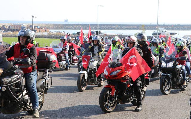 Motosikletlilerden 'Barış Pınarı Harekatı'na asker selamlı destek