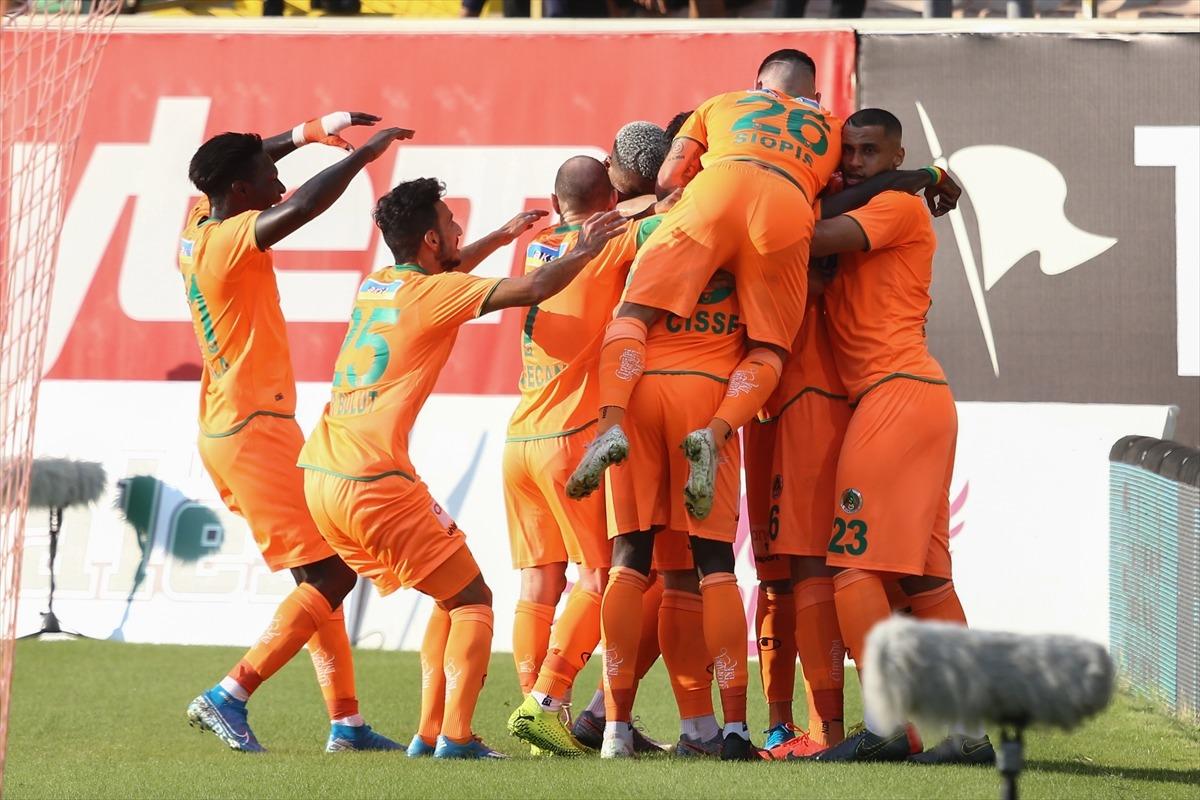 Alanyaspor 5 - 2 Rizespor