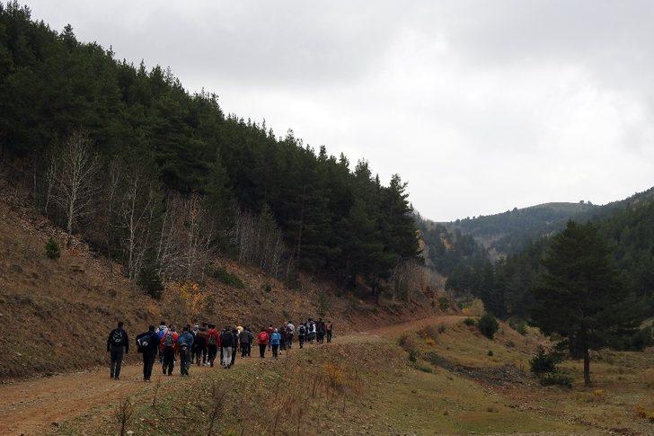 Gümüşhaneli dağcılar sonbaharın tadını çıkarmaya devam ediyor G2