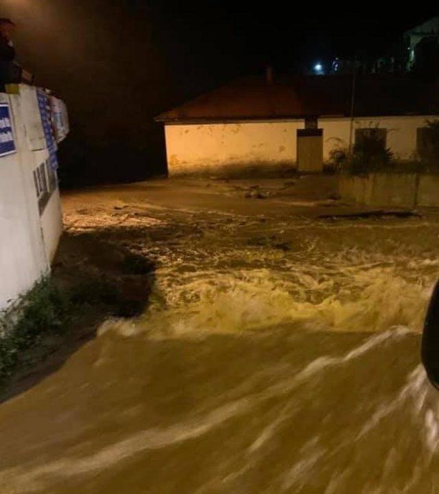 Giresun'da sağanak, sel ve heyelana yol açtı: 1 kişi kayıp