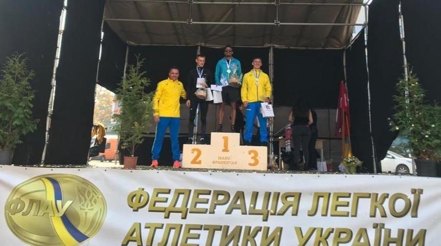 Yürüyüş şampiyonasında 2 birincilik