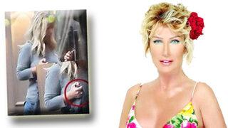 Alyansı hala parmağında!