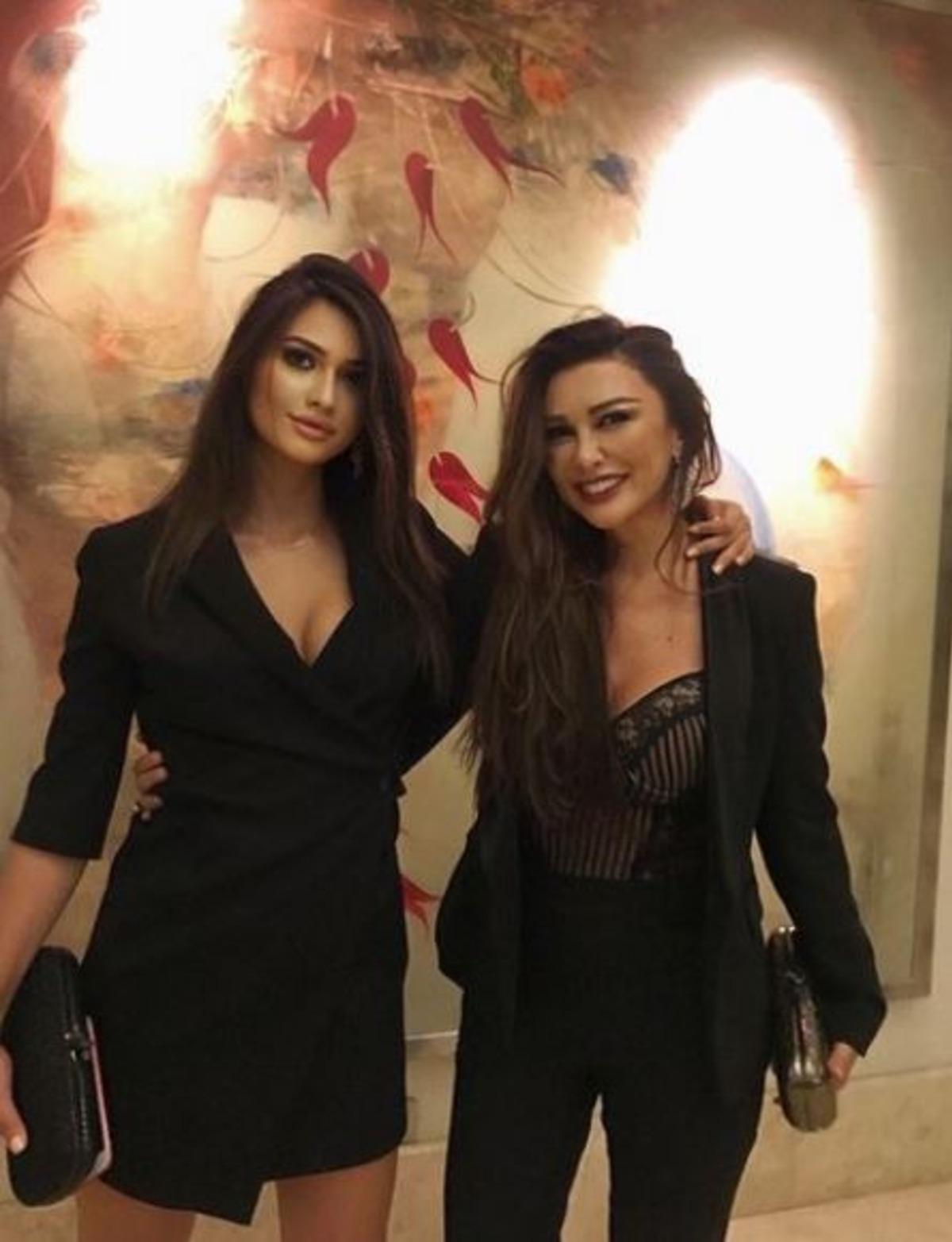 Selen G&ouml;rg&uuml;zel kızını kardeşi olarak tanıttı! 