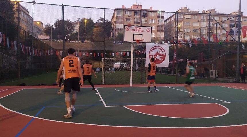 Fatih Belediyesi&rsquo;nden sokak basketbolu turnuvası