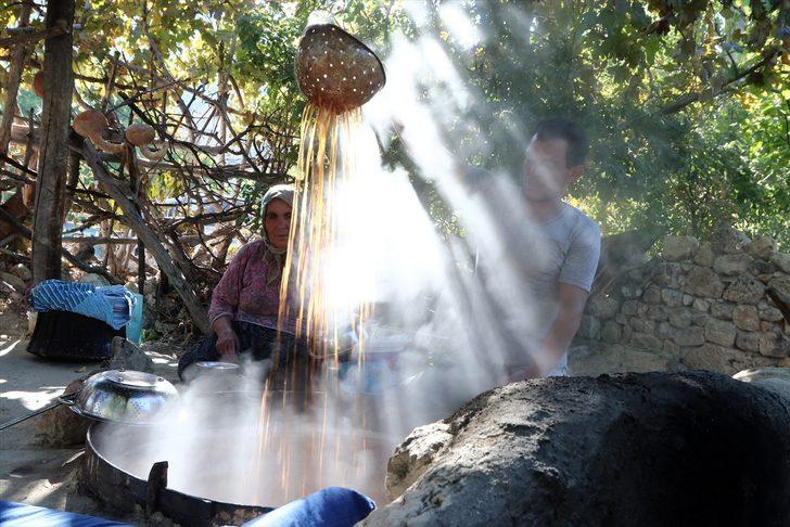 Asırlık fırınlar pekmez için yandı G3