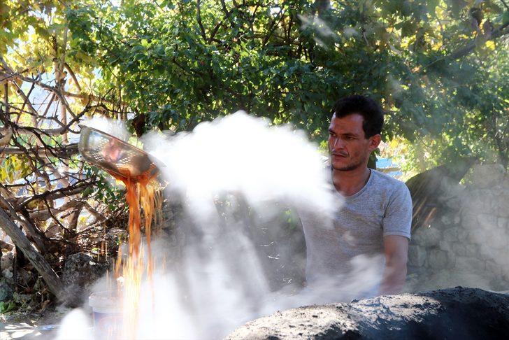 Asırlık fırınlar pekmez için yandı G2