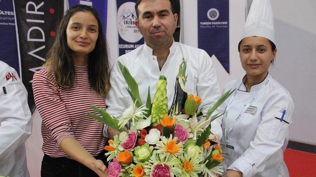 Sebze ve meyve dekorları meraklı gözlerin ilgi odağı oldu