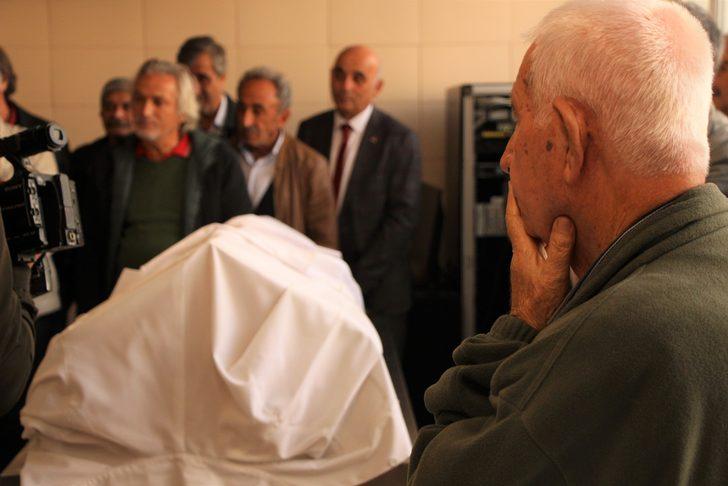 Bedenini kadavra olarak bağışlamıştı... 8 yılın ardından törenle toprağa verildi G3