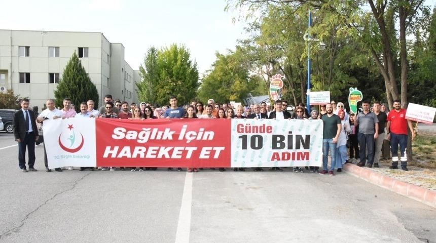 Adıyaman &Uuml;niversitesinde sağlıklı yaşam y&uuml;r&uuml;y&uuml;ş&uuml; yapıldı