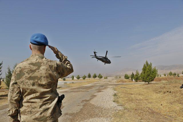 Mardin de PKK lı ter&ouml;ristlerle &ccedil;atışma: 1 asker şehit (3) 4